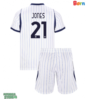 Inter Milan Curtis Jones #21 Replika Babytøj Udebanesæt Børn 2026-27 Kortærmet (+ Korte bukser)